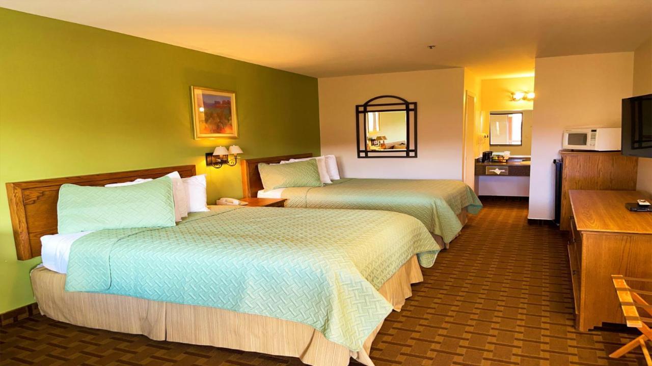 The Noor Hotel Torrey Εξωτερικό φωτογραφία