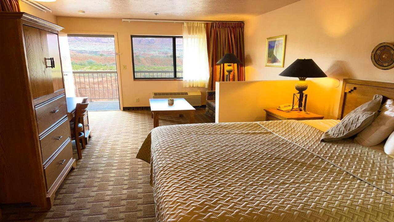 The Noor Hotel Torrey Εξωτερικό φωτογραφία