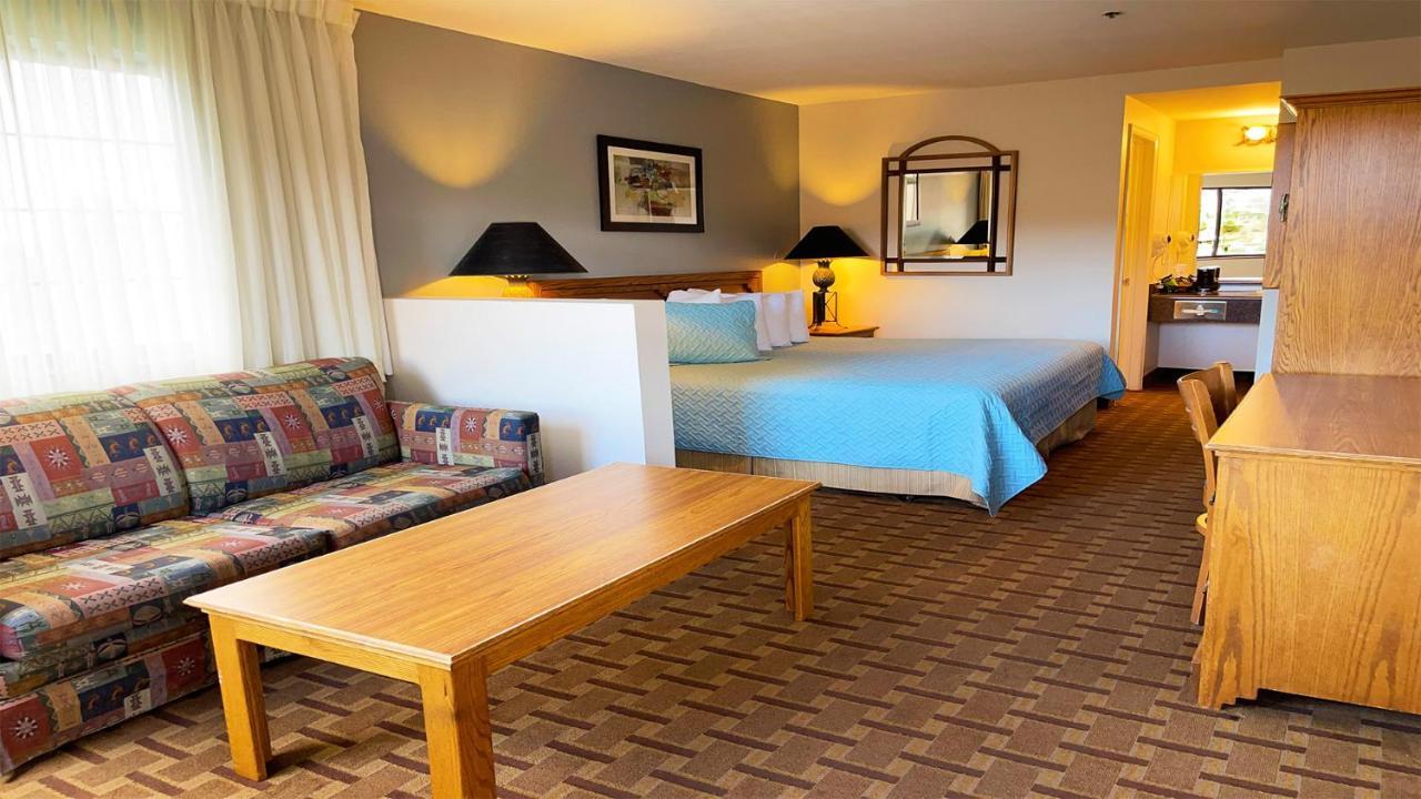 The Noor Hotel Torrey Εξωτερικό φωτογραφία