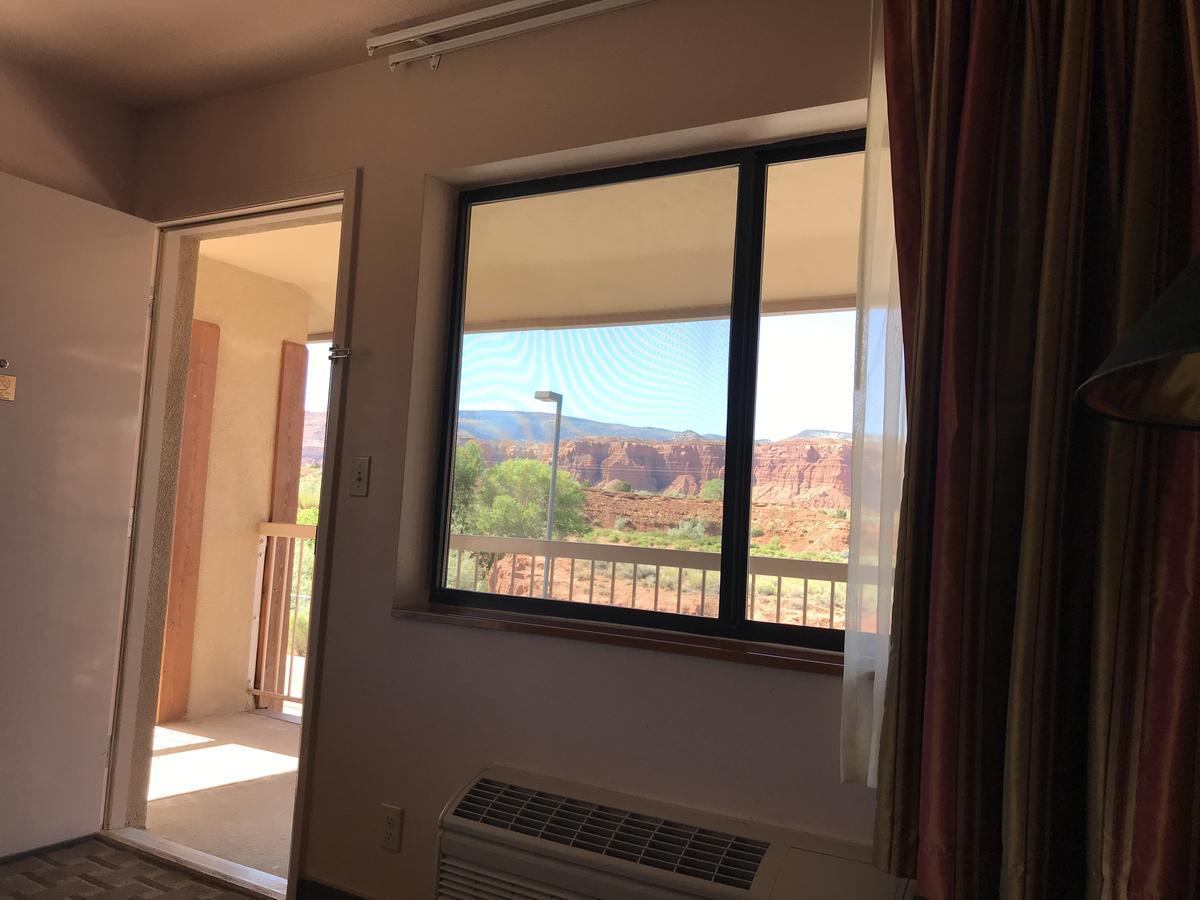 The Noor Hotel Torrey Εξωτερικό φωτογραφία
